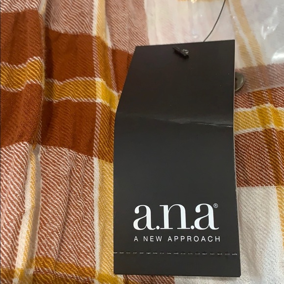 a.n.a Plaid Pullover Top Size XL NWT - Picture 5 of 6